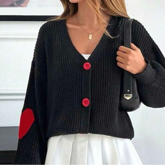 Chic Black Cardigan with Red Heart Accents - Picture 5 of 10